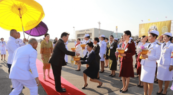 พระบาทสมเด็จพระเจ้าอยู่หัว และสมเด็จพระนางเจ้าฯ พระบรมราชินี ทรงเปิดอาคารวิจัยนวัตกรรมและถ่ายทอดเทคโนโลยีการแพทย์ คณะแพทยศาสตร์ ม.อ.